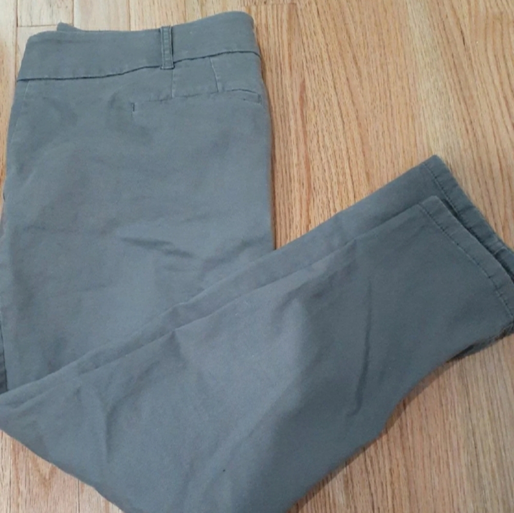Petite cropped skinny chinos